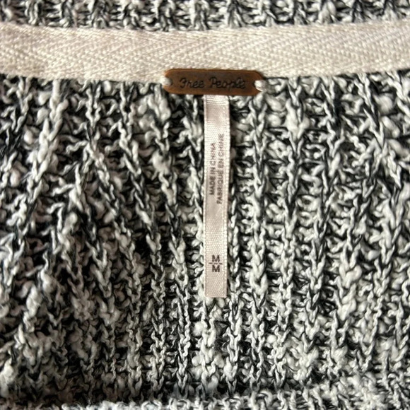 Free People Crew Neck Sweater Black and white 100% Cotton Size medium - Picture 6 of 10